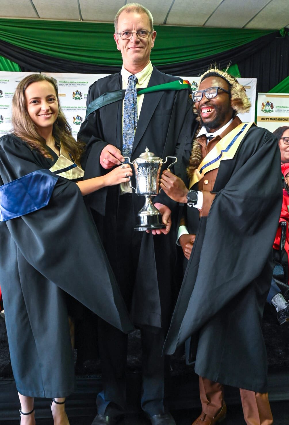 658136041 1318189393691349 7739402344080565304 n