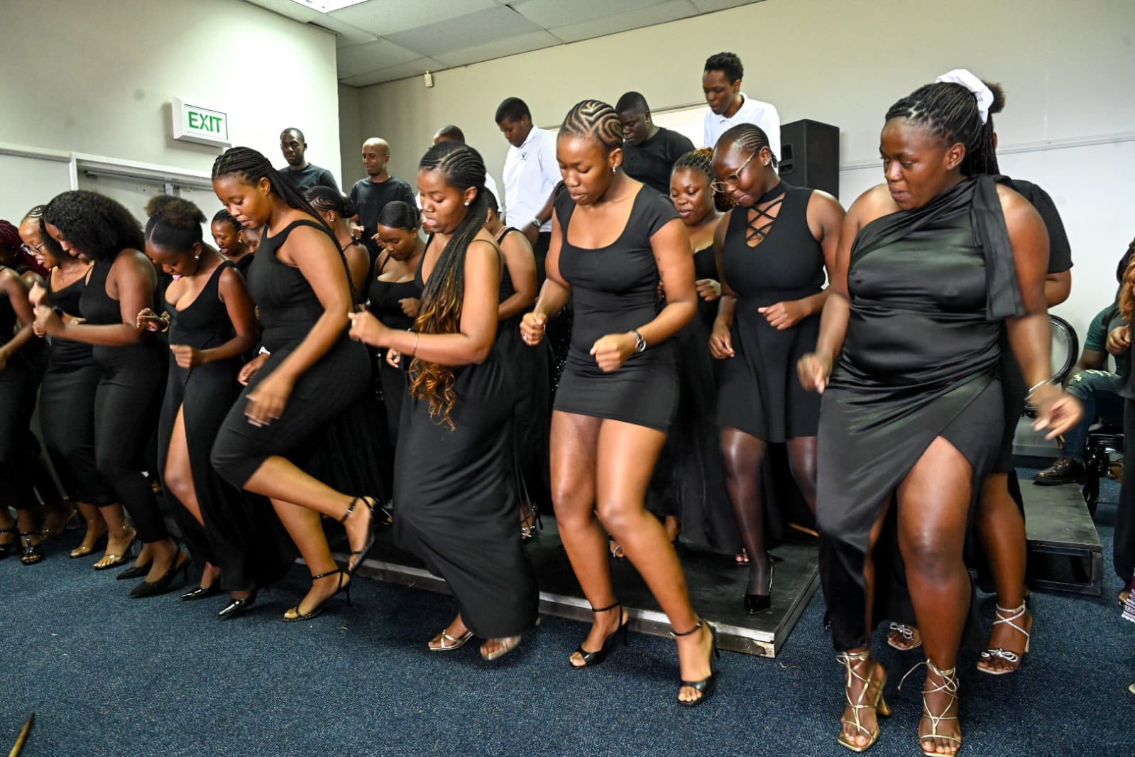 658715632 1318189243691364 1623713920102679873 n